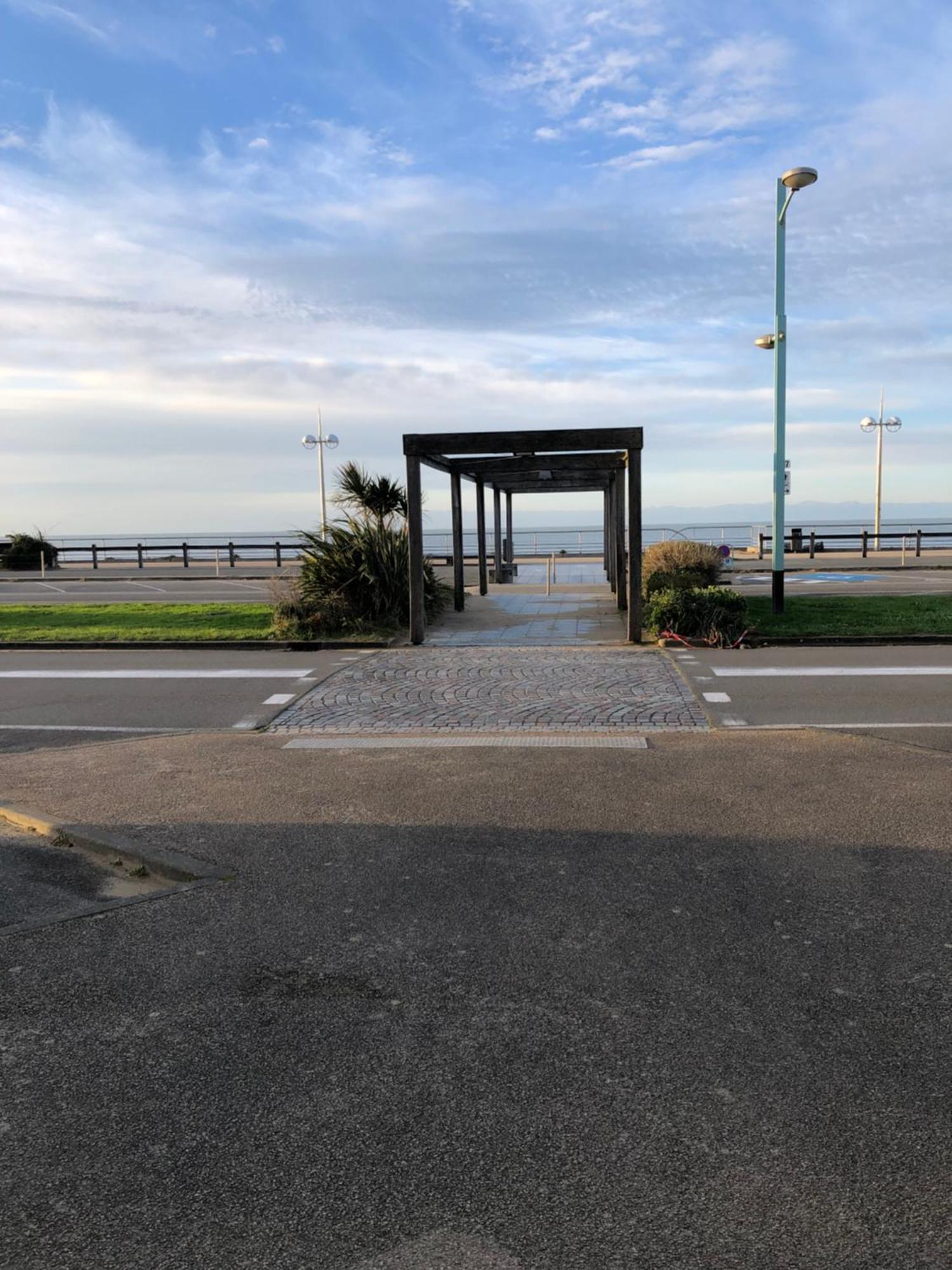 Le Front De Mer Saint-Jean-de-Monts Exterior foto